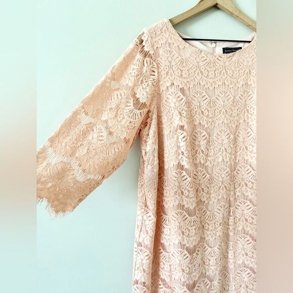 Jessica Howard Lace Illusion Sheath Dress in Peach - Size 14W - Picture 3 of 7